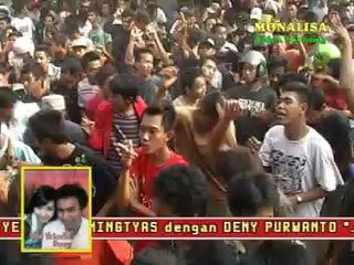 bunga mawar by moza & yeni