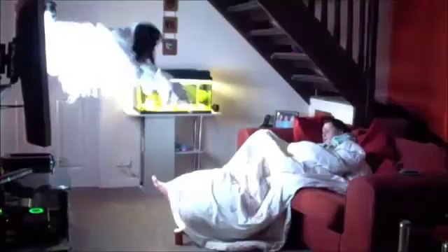 Kız Arkadaşına Öyle Bir Şaka Yaptı Ki
