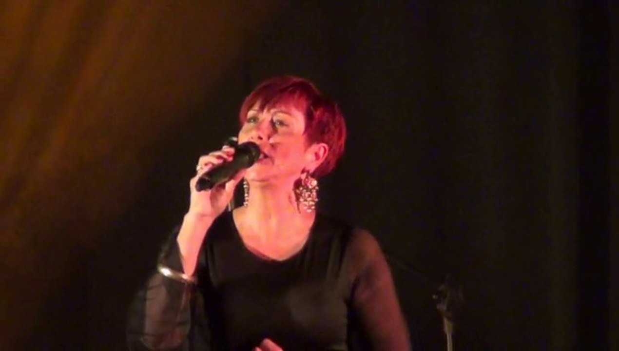 Delphine Mailland interprète "Gitane"