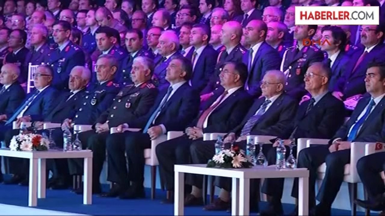 Kayseri Cumhurbaşkanı Gül Kayseri'de Hava Kuvvetleri'ne Nakliye Uçağı Teslimat Törenine Katıldı...