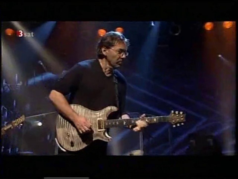 AL DI MEOLA at Leverkusen 2006 (0:33)