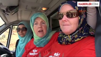 İngiltere'deki Yardım Gönüllüleri Suriye'ye 32 Ambulans Gönderdi