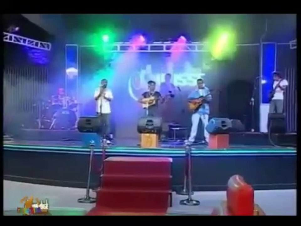 SPECIALISTA(MalaGasy Mozika)