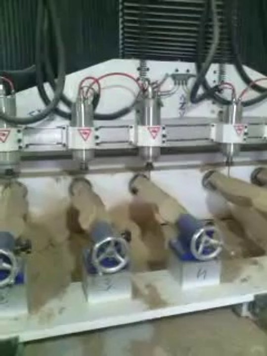 CNC 4 EKSEN 8 KAFA OTOMOTİK  AHŞAP OYMA MAKİNASI SATILIK
