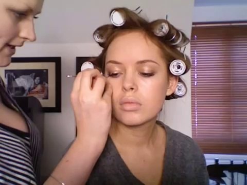 Scarlett Johansson red carpet inspired make-up tutorial.