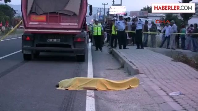 Eşinin Kullandığı TIR'dan Düşen Kadın Öldü