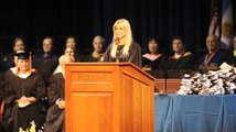 Elin Nordegren schließt am Rollins College ab