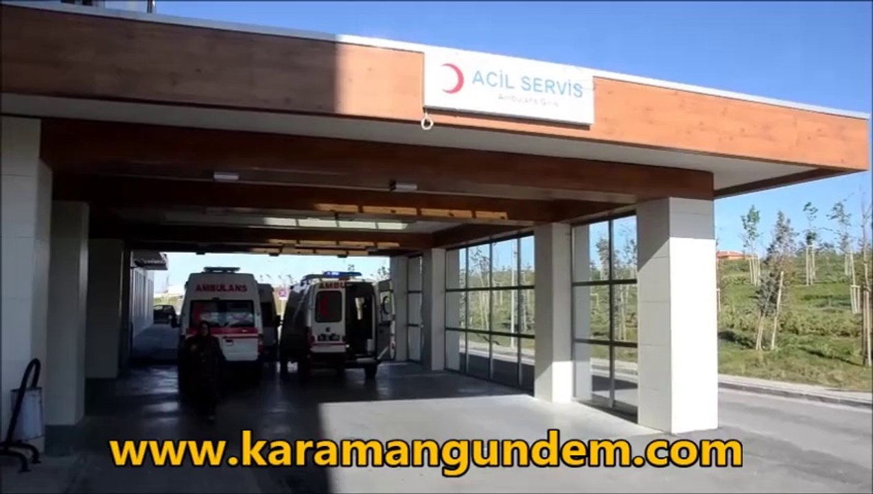 Karaman 'da Kamyonet ile motosiklet çarpıştı 1 i ağır 2 kişi yaralandı