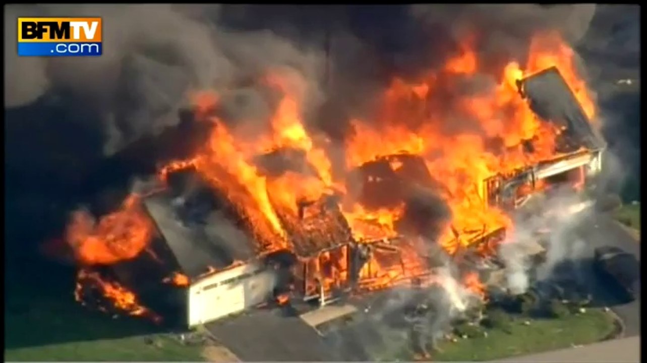 Spectaculaire explosion d'une maison en vue aérienne aux Etats-Unis - 13/05