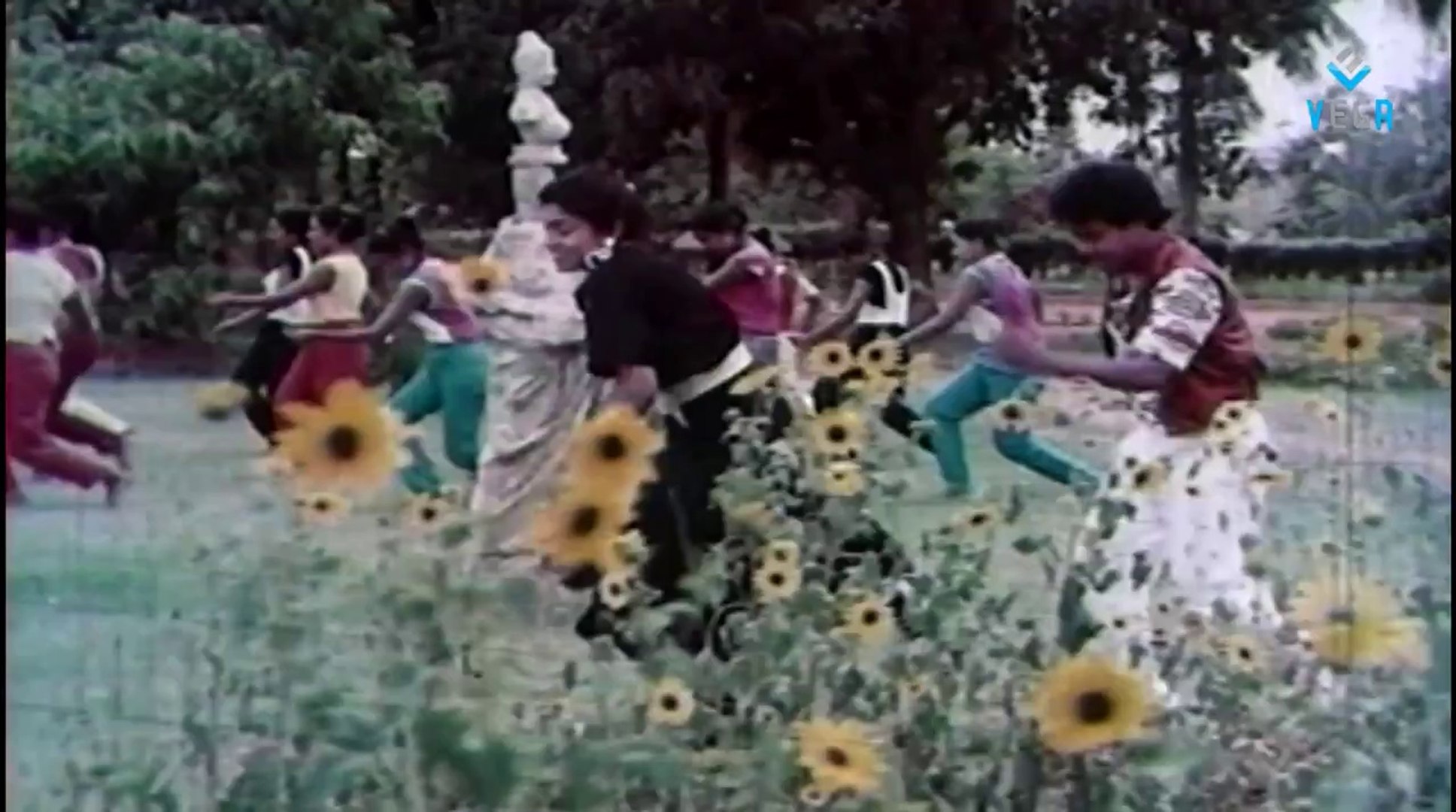 ⁣Aayusu Nooru Movie Songs - Bramma devam song