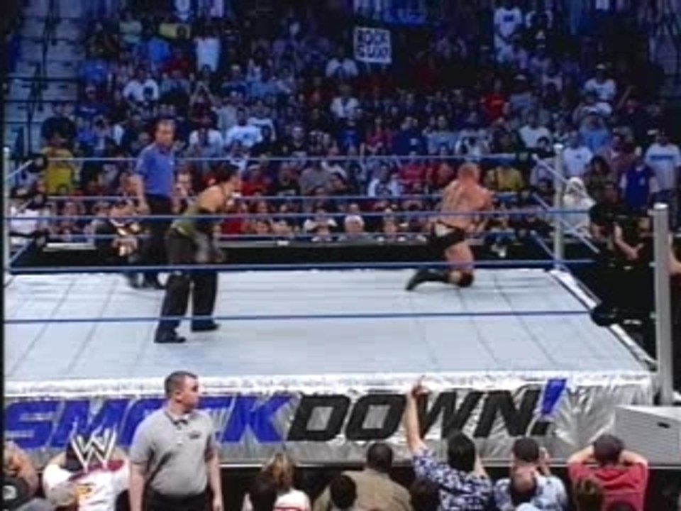 WWE - Brock Lesnar F5 on Matt Hardy