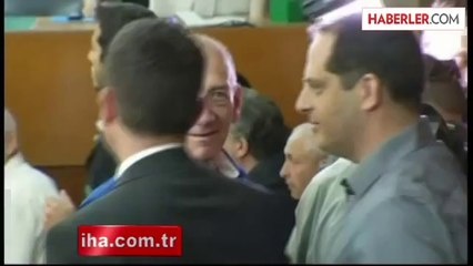 İsrail Eski Başbakanı Olmert'e 6 Yıl Hapis