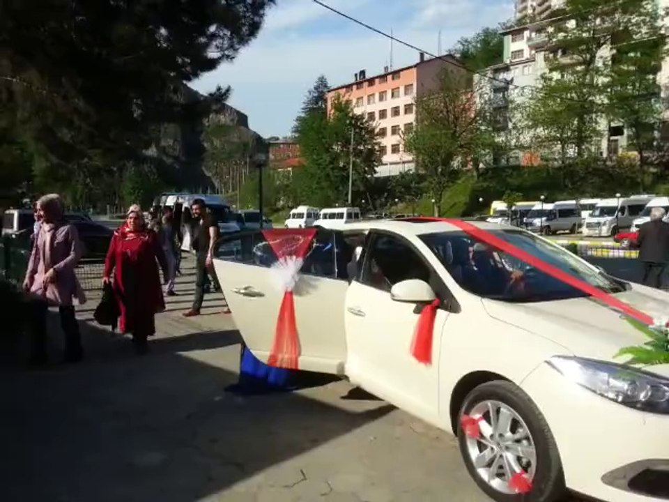 Hanife & Yıldıray Düğün Salona Geliş