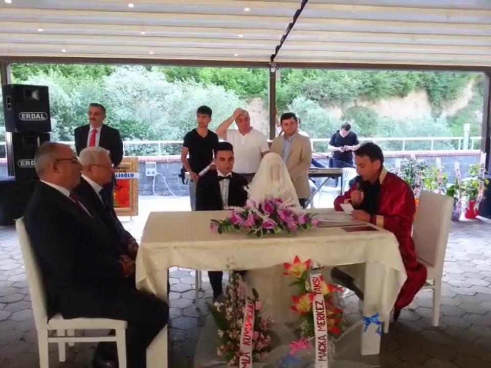 Hanife & Yıldıray Düğün Nikah Merasimi
