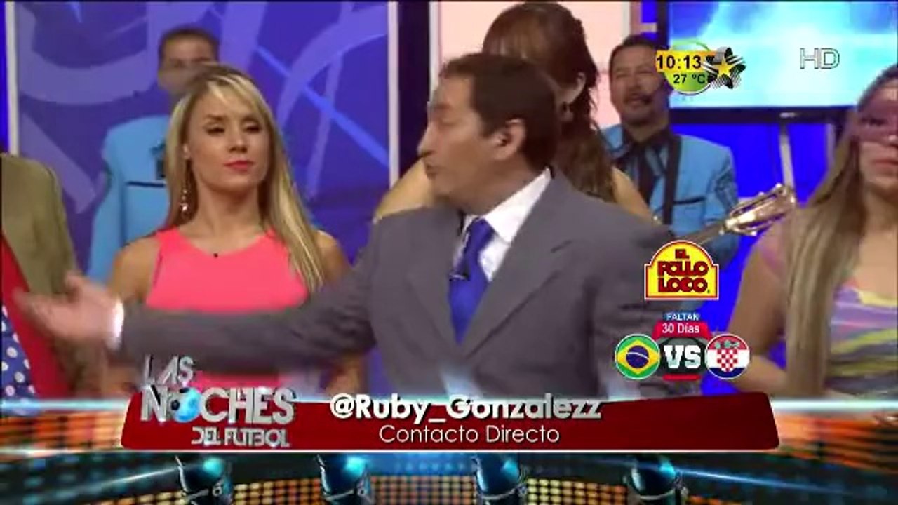 Ella esta triste