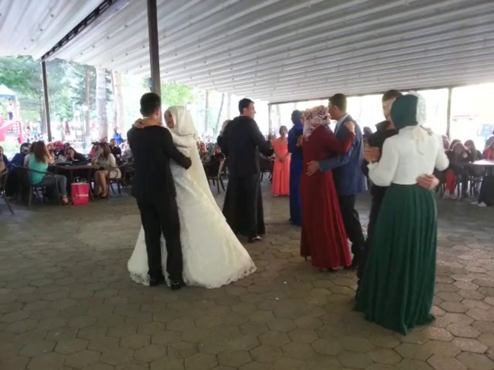 Hanife & Yıldıray Düğün Dans