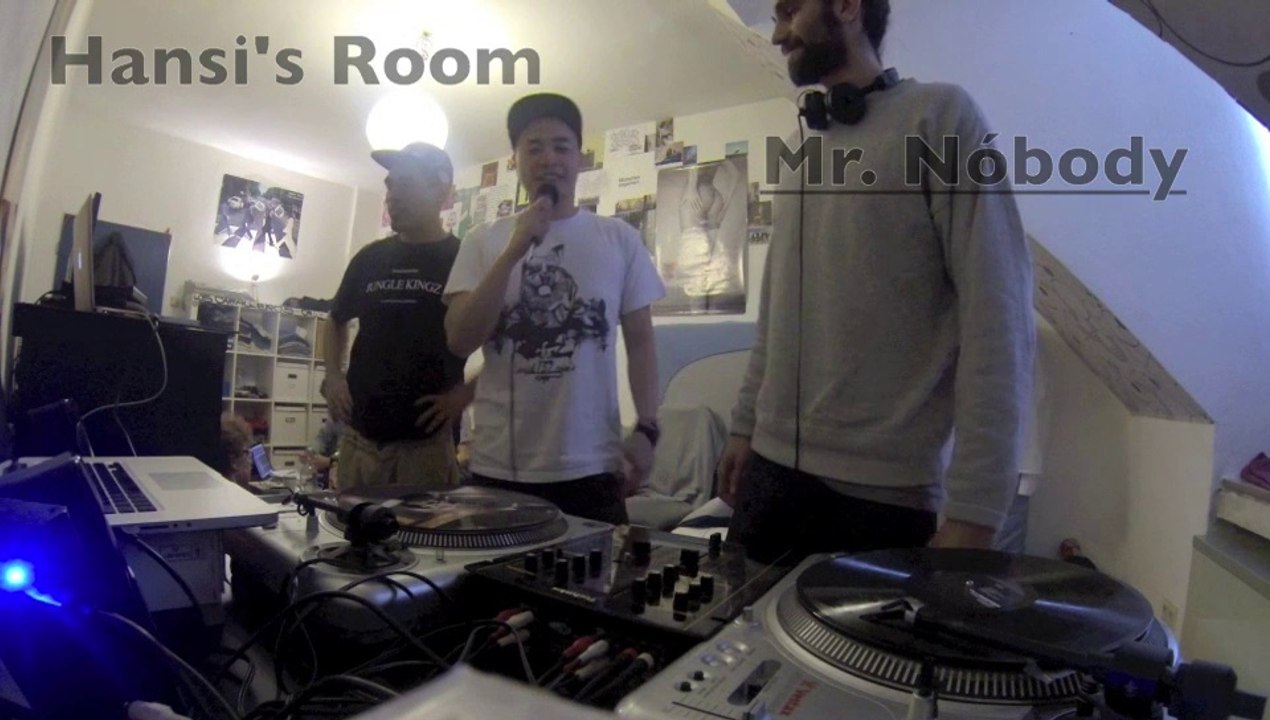 Hansi's Room /// Mr. Nóbody