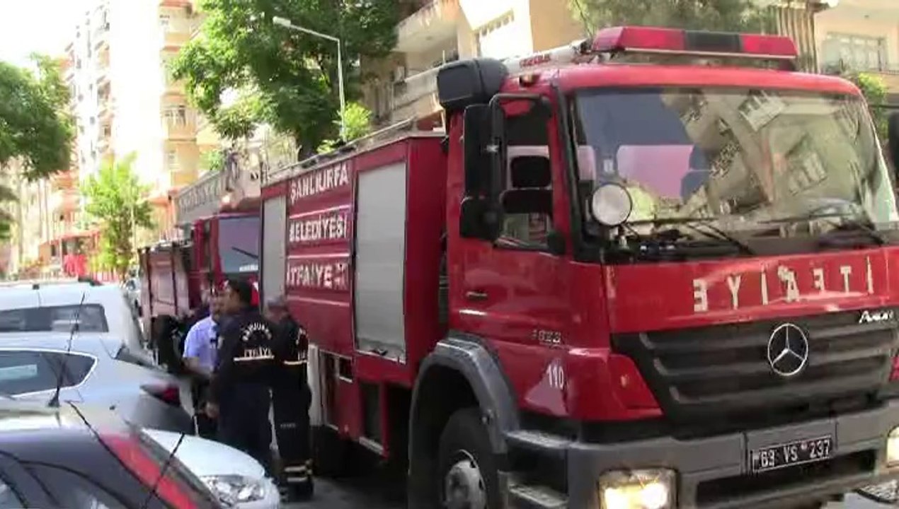 Elektrik Kontağında çıkan yangın Ev kül oldu