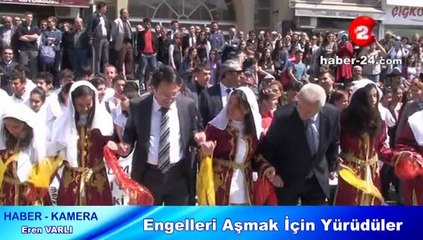 Engelleri Aşmak İçin Yürüdüler