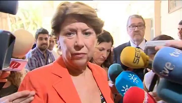 La juez de los ERE embarga seis inmuebles a Magdalena Álvarez