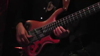 Kai Eckhardt Zeitgeist - Chester the Pester (Studio E.Sebastopol)