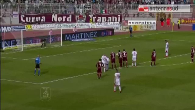 TG 13.05.14 Asta Bari calcio, Sperduti lascia. I calciatori sui social: Comprateci