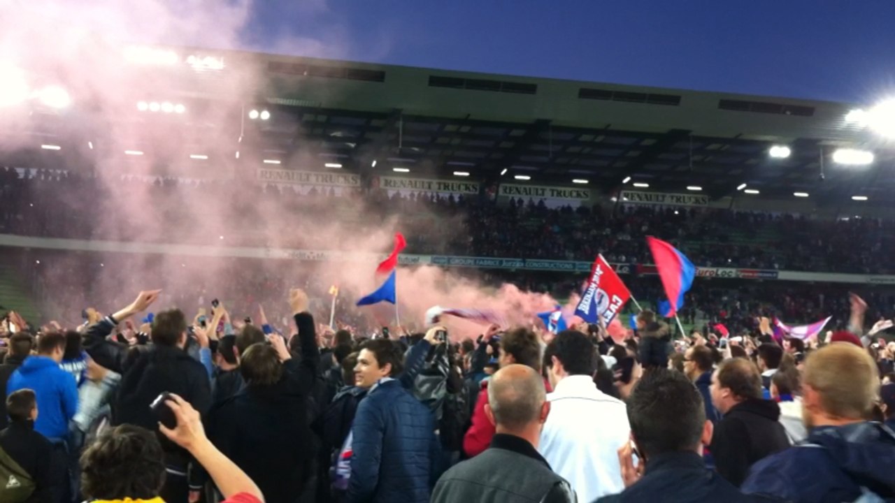 Le SM Caen fête la montée en L1 !
