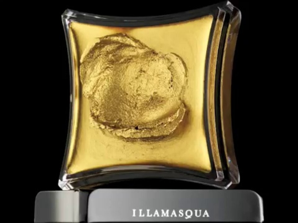 Golden Siren make-up tutorial using ILLAMASQUA