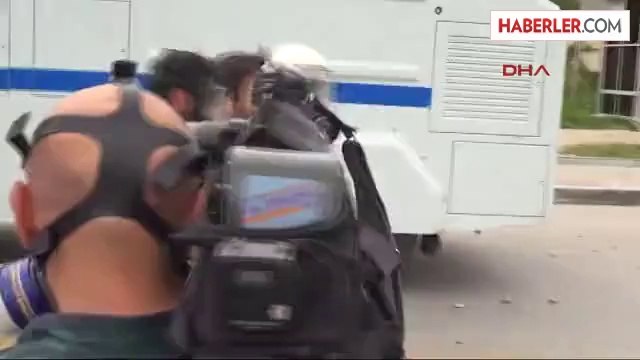 Ankara'daki Soma Protestosuna Polis Müdahalesi