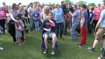 Stephen Sutton, teenage cancer fundraiser, dies aged 19