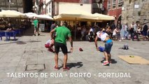 Street performers at Ribeira Oporto, Portugal