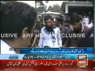 Annoyed people threw black color and eggs on ra-pe accused