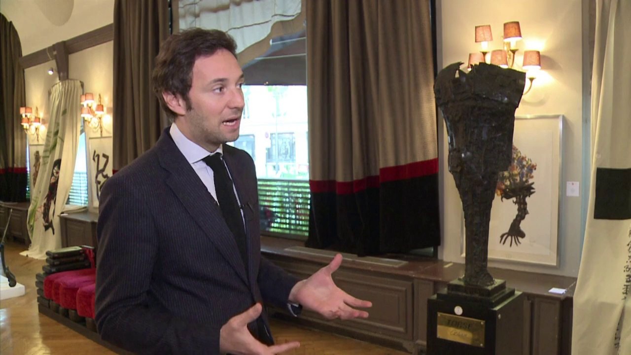 Edel-Wein und Art-Deco-Kunst: Luxus-Auktion im Pariser "Lutetia"