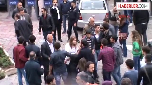 Artvin'de Soma Protestosuna Polis Müdahalesi