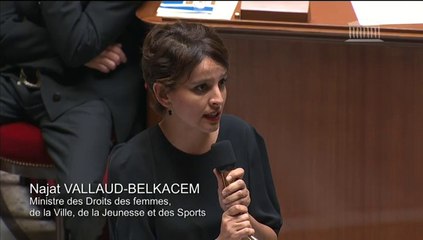 Plan de lutte contre la traite : question au Gouvernement et réponse de Najat Vallaud-Belkacem