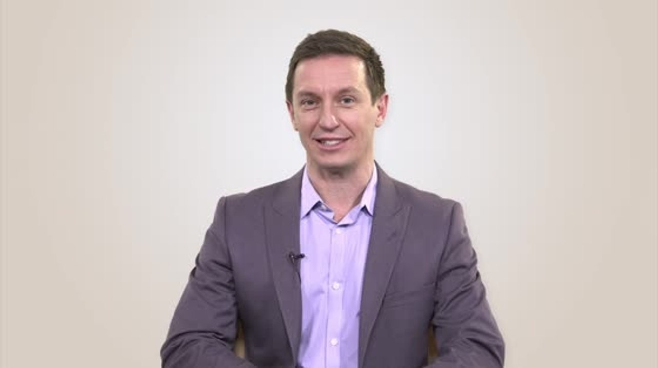 Rove Mcmanus Talks His New Hosting Job On Steve Carell Produced Improv Show Riot