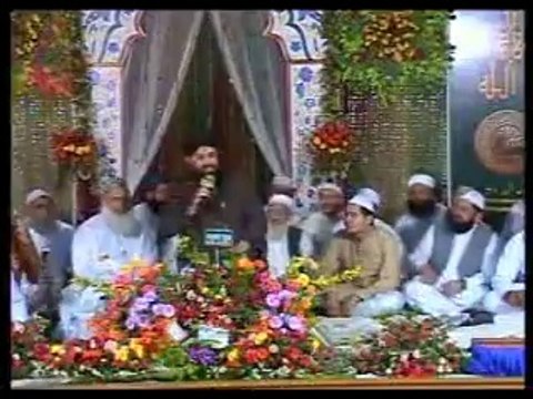 Sarwar Kahon kay Malik-O-Mola (Owais Raza Qadri)