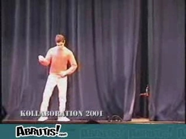Robot dancing