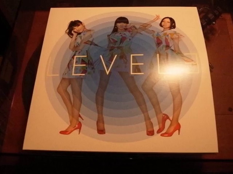 Perfume "Clockwork" アナログ