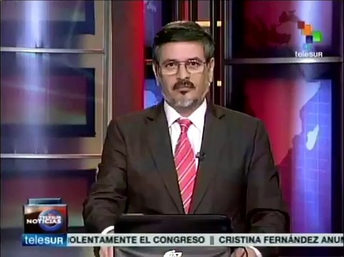 Maestros y docentes de Perú salen a manifestarse