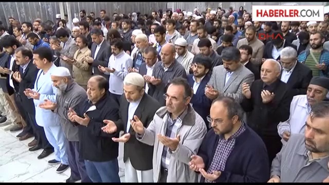 Madenciler İçin Fatih Camii'nde Gıyabi Cenaze Namazı Kılındı