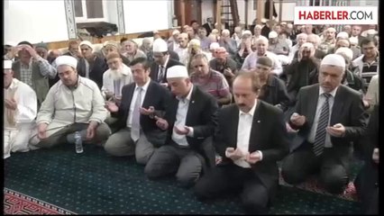 Görmez, Soma'da Hayatını Kaybedenler İçin Kur'an Okudu