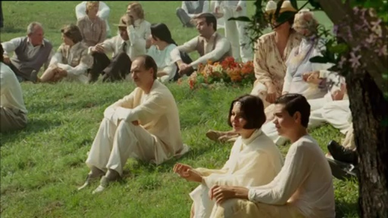 El regreso de "Godzilla" y un amor a "10.000 km." de distancia, en los cines