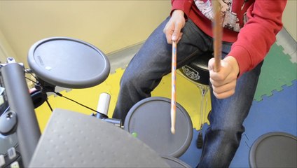 Beyaz Koza'da Bateri Dersi (Sadık)