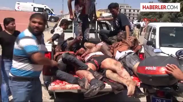 Kilis Türkiye Sınırında Patlamada Onlarca Suriyeli Yaralandı