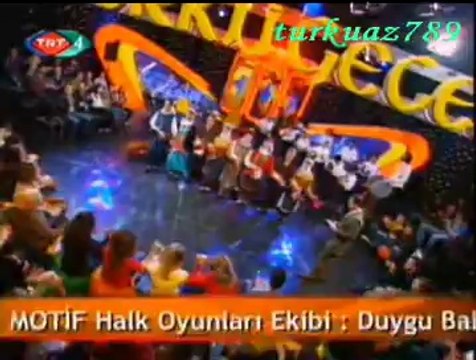 Orhan HAKALMAZ-Bitlis’in Önünde Bağlar