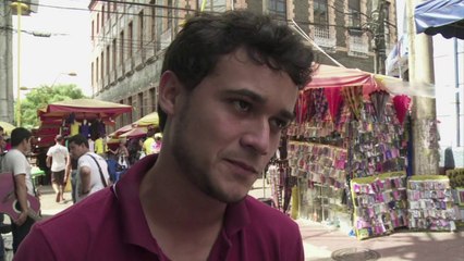 ملعب في منطقة الامازون البرازيلية وكثيرون يتساءلون عن جدواه
