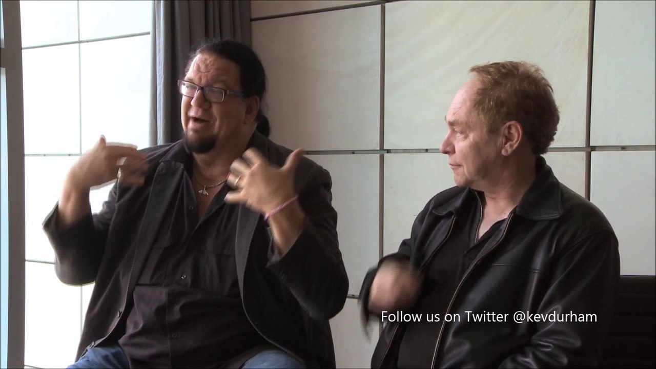 Penn and Teller explain how they avoided lawsuits with the show Bullshit