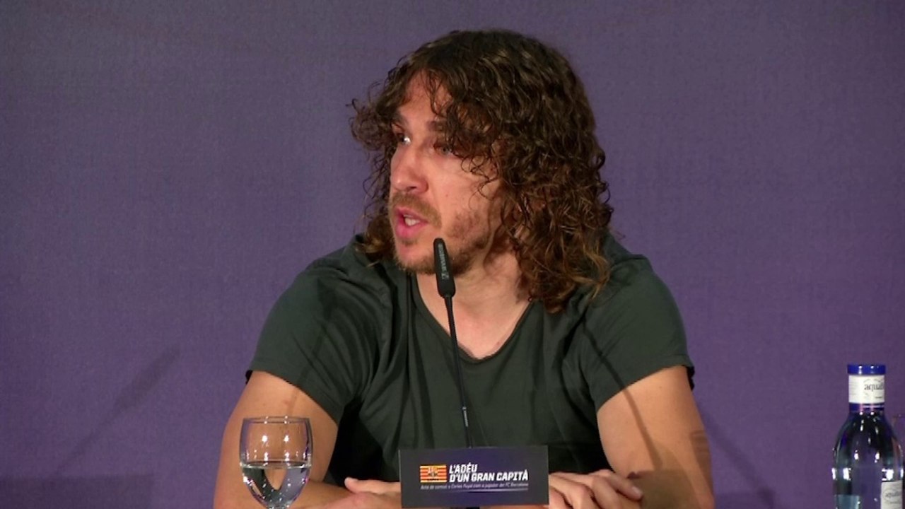 Puyol: "¿Un momento? Abidal levantando la Champions"