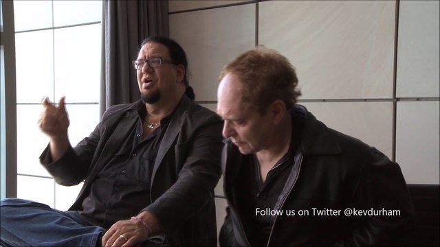 Penn and Teller - Penn talks about being attacked in his Piers Morgan interview
